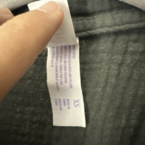 Stars Above Women's Cotton Short Sleeves Button Down Shirt Size XS Grey - Picture 3 of 6